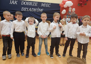 Występ dzieci z grupy Słoneczka