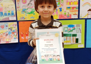 Nagrodzony chłopiec w konkursie pt. "Moje Przedszkole"