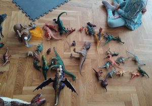 Kajtkowa kolekcja dinozaurów